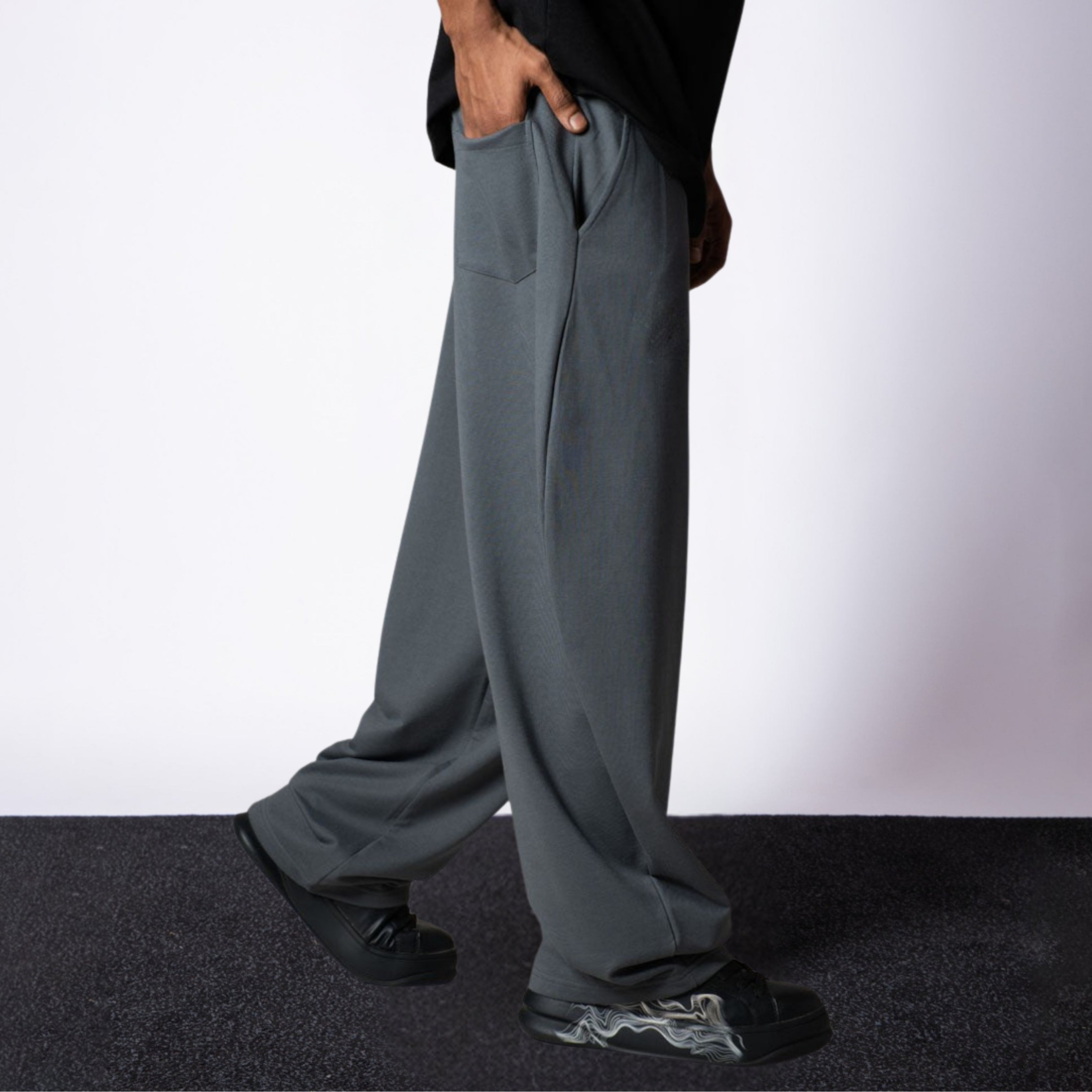 CHARCOAL GREY SWEATPANT